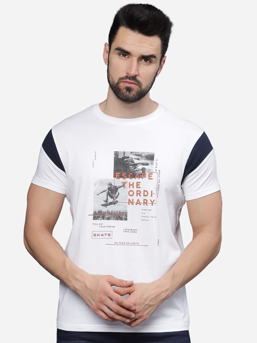 

t-base Men Printed Pockets T-shirt, White