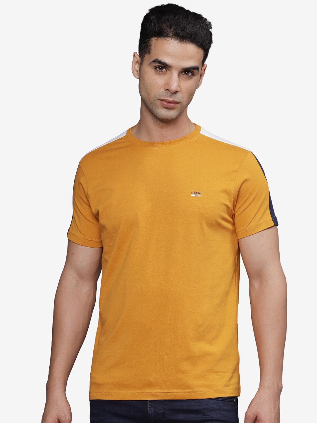 

t-base Men T-shirt, Mustard