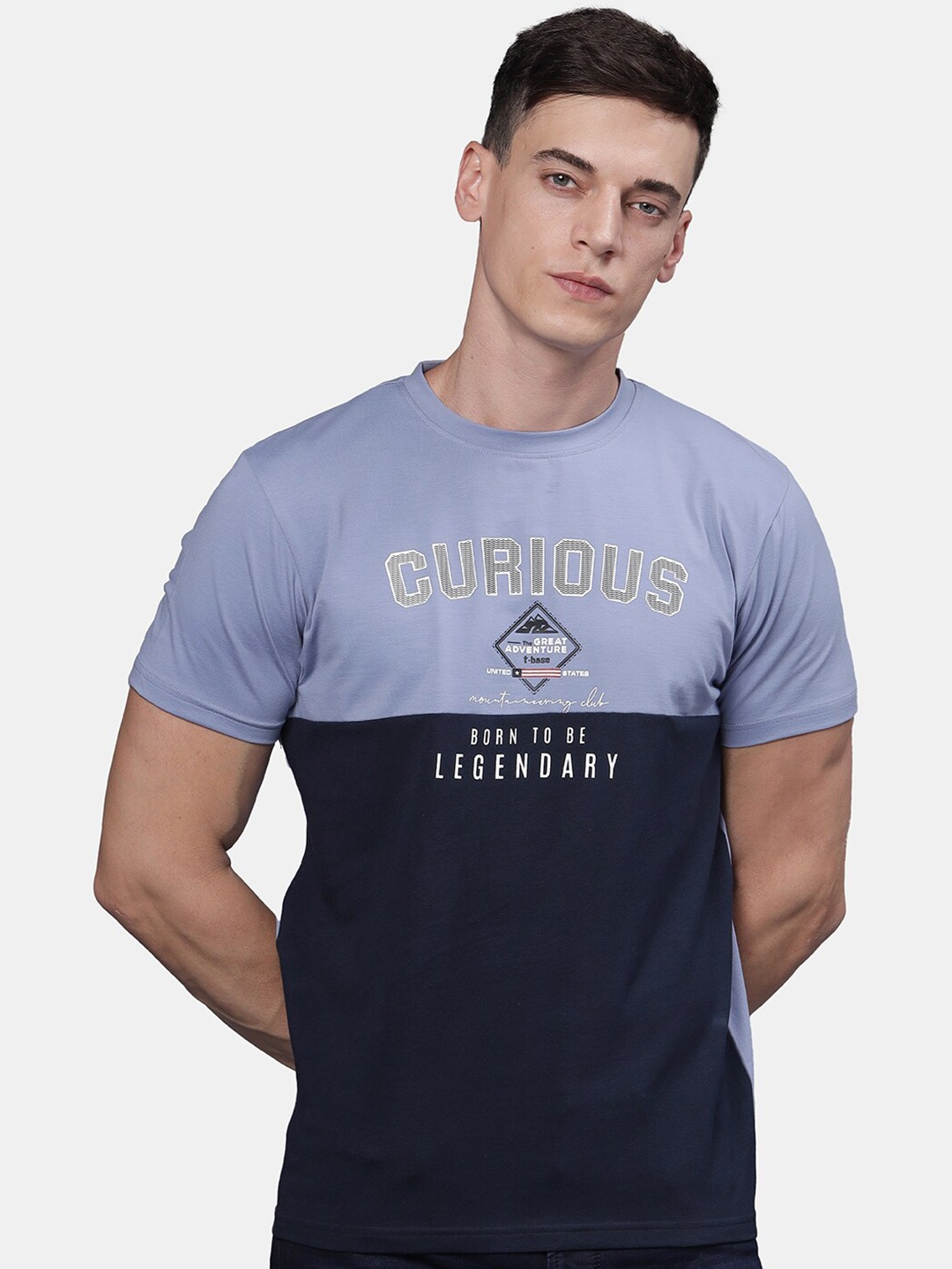 

t-base Men Typography Colourblocked T-shirt, Blue