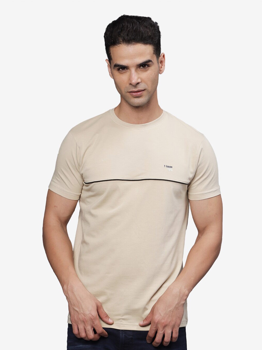 

t-base Men Pockets T-shirt, Beige