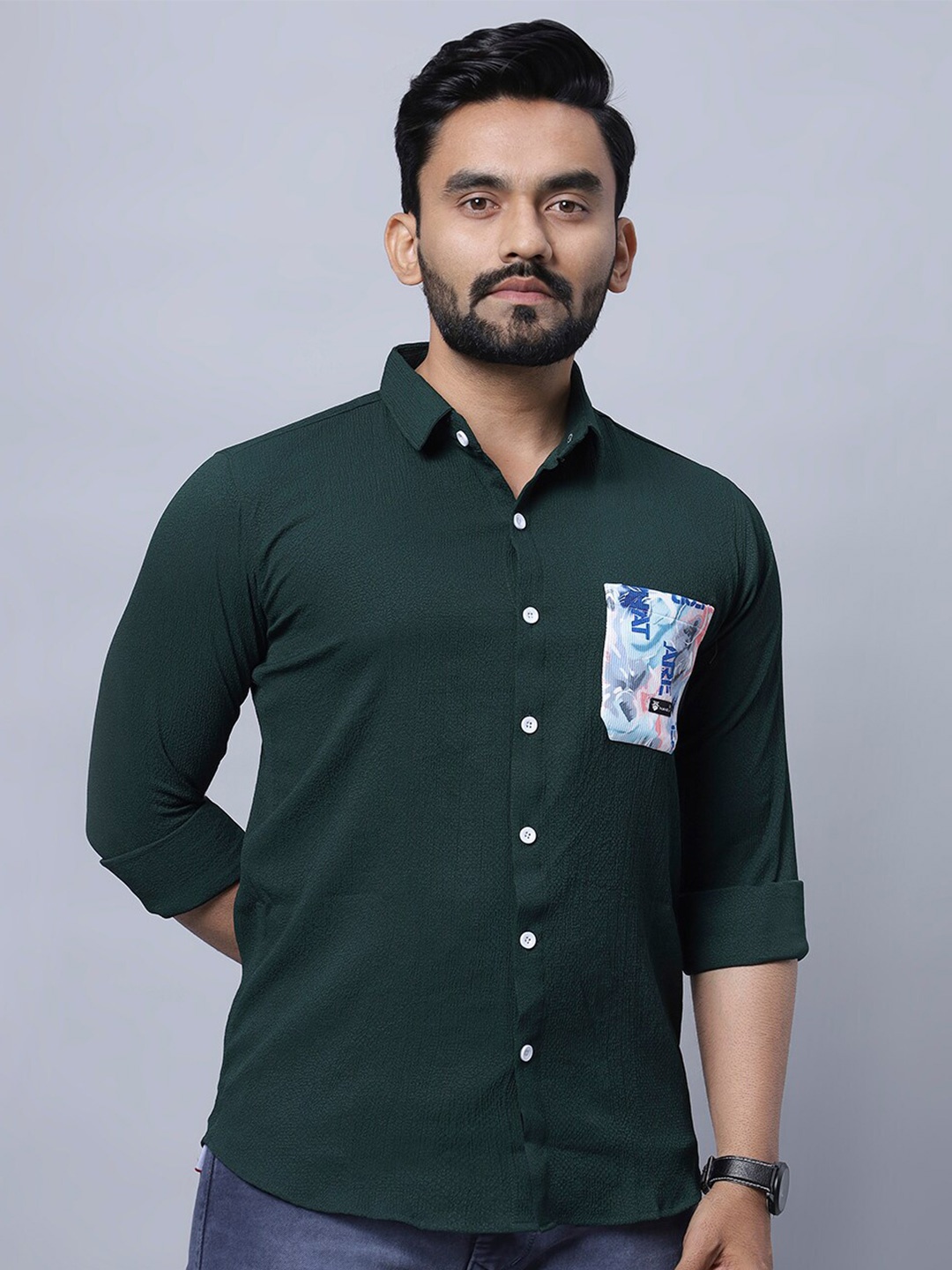 

N AND J Men Relaxed Opaque Casual Shirt, Olive