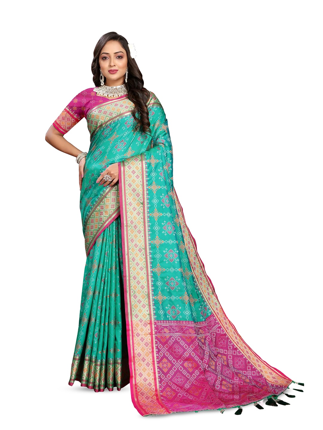 

PATIALAPICKS Woven Design Zari Pure Silk Heavy Work Patola Saree, Sea green