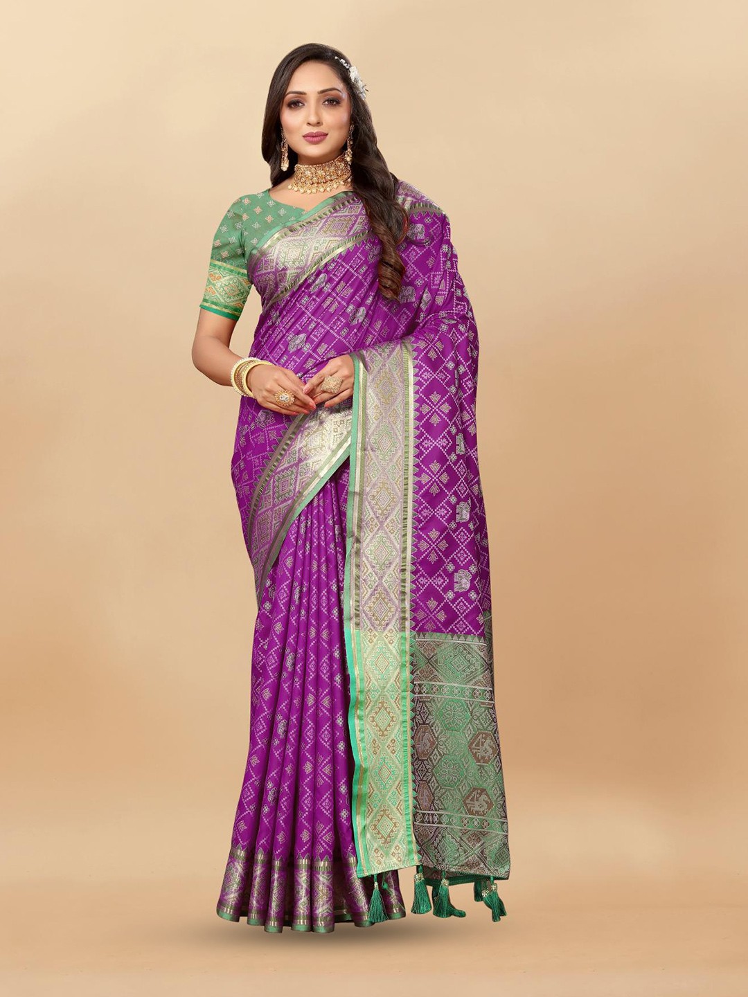 

PATIALAPICKS Ethnic Motifs Woven Design Zari Pure Silk Patola Saree, Purple