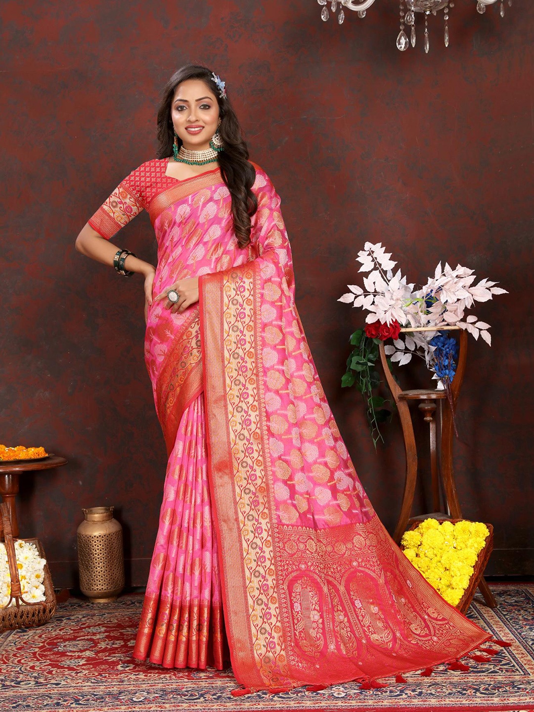 

PATIALAPICKS Woven Design Zari Organza Paithani Saree, Pink