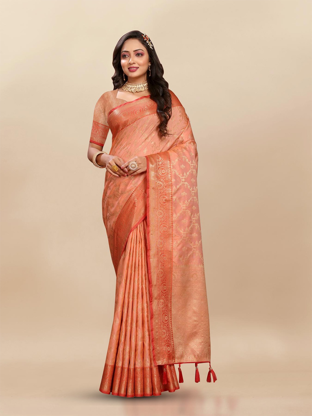 

PATIALAPICKS Woven Design Zari Pure Silk Paithani Saree, Peach
