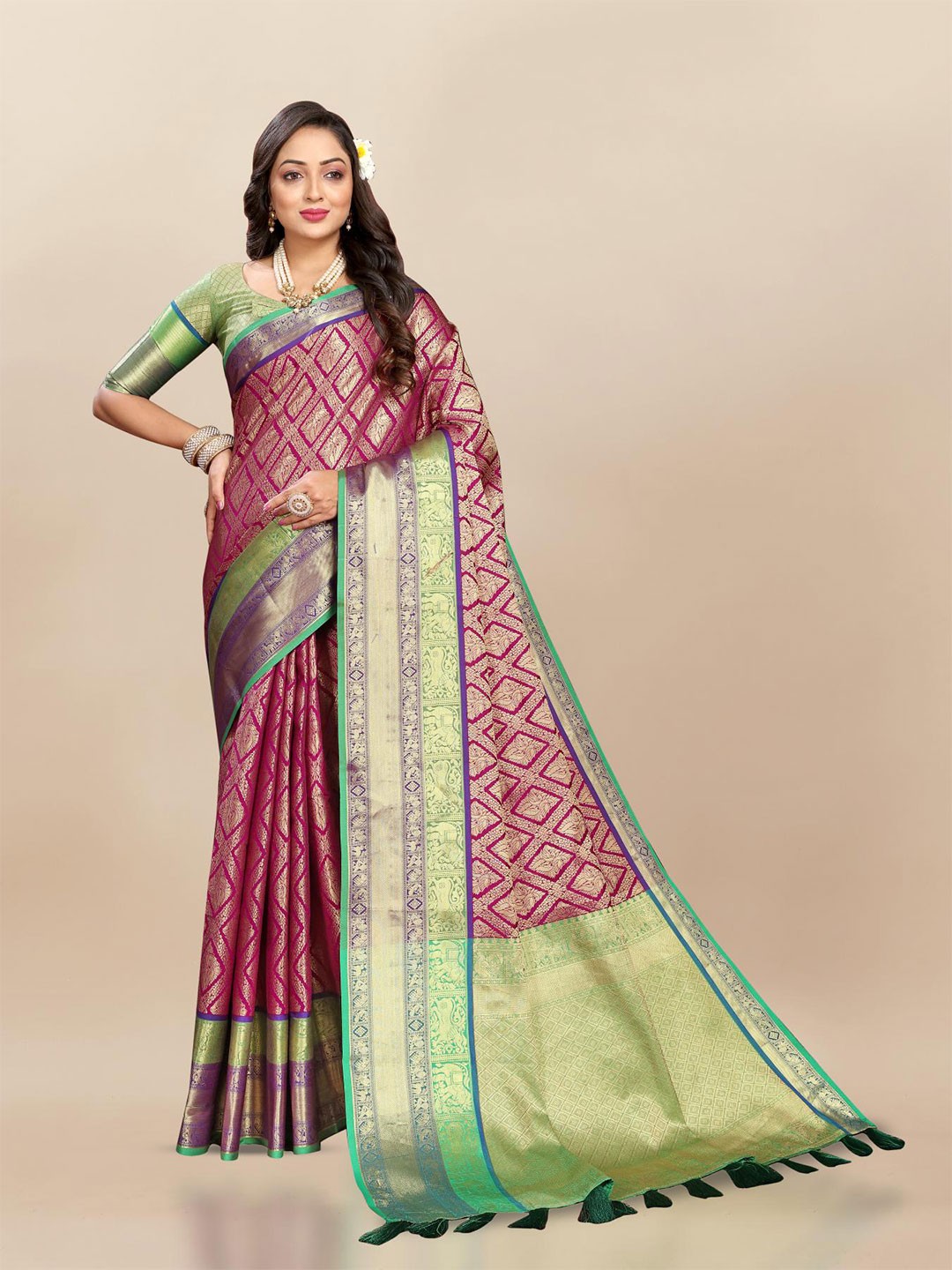 

PATIALAPICKS Woven Design Zari Pure Silk Paithani Saree, Maroon