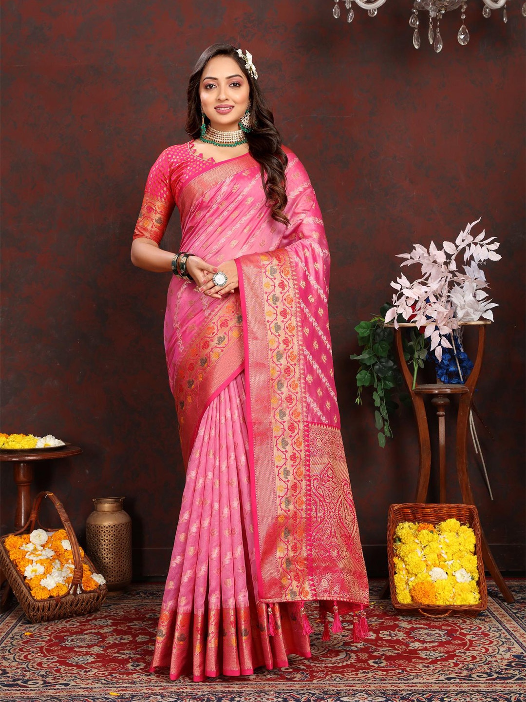 

PATIALAPICKS Striped Woven Design Zari Organza Paithani Saree, Pink