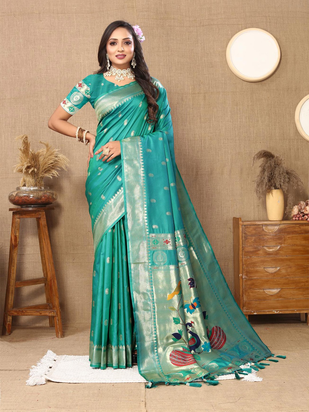 

PATIALAPICKS Ethnic Motifs Woven Design Zari Pure Silk Paithani Saree, Sea green