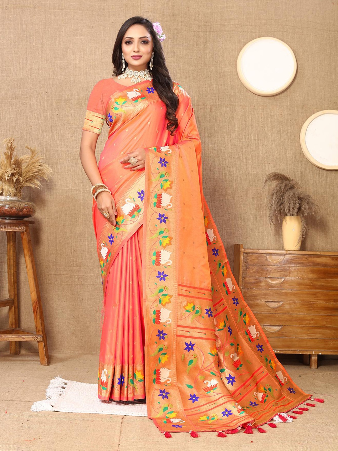 

PATIALAPICKS Ethnic Motifs Woven Design Pure Silk Paithani Saree, Peach