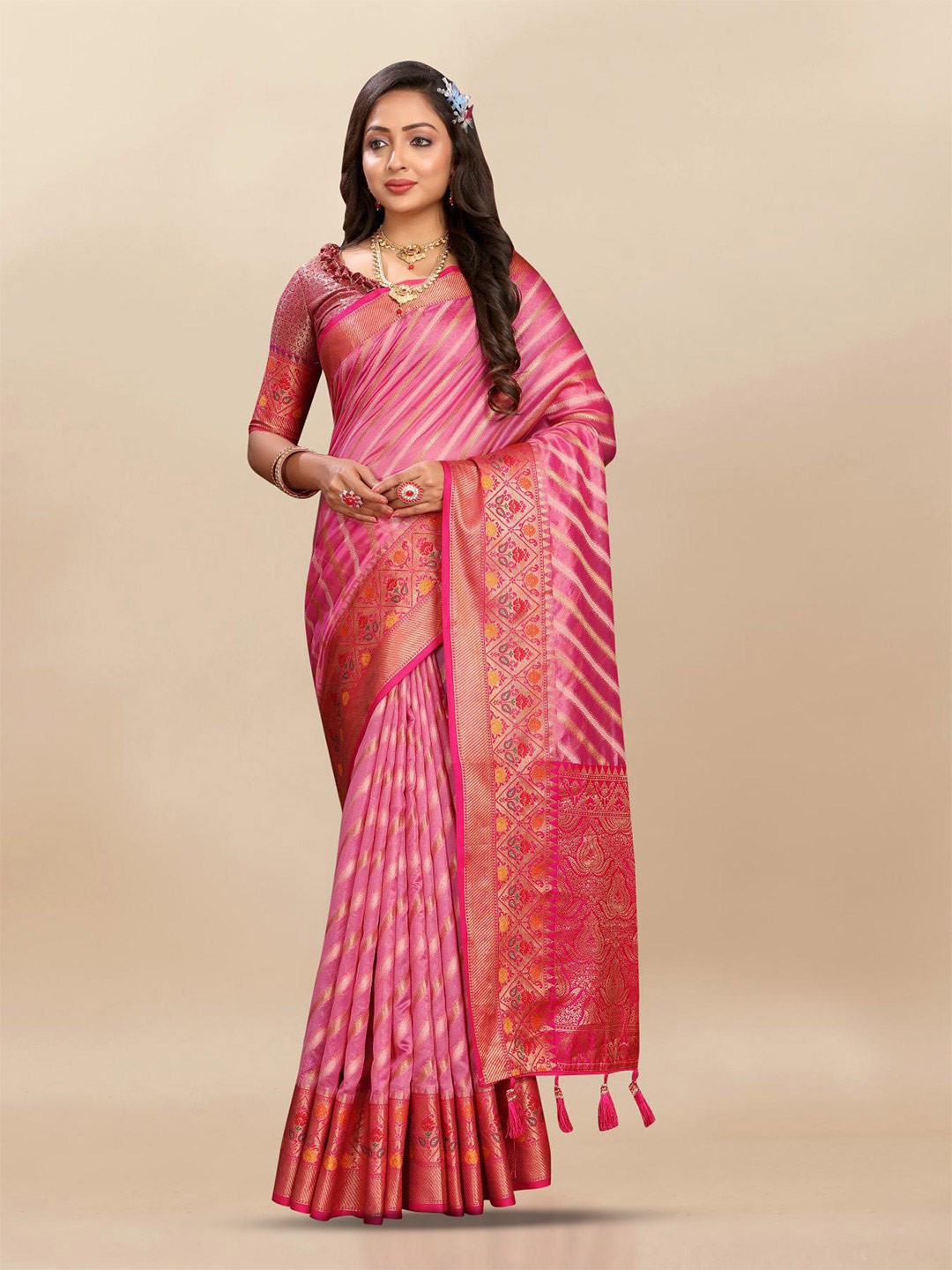 

PATIALAPICKS Woven Design Zari Organza Paithani Saree, Pink
