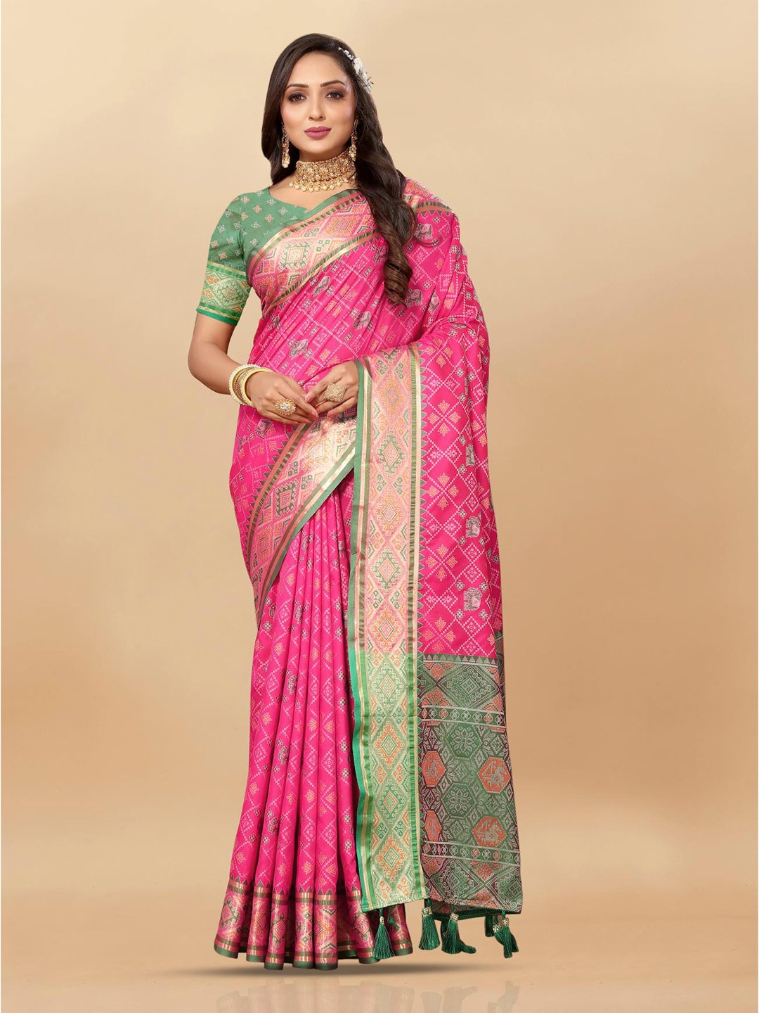 

PATIALAPICKS Woven Design Zari Pure Silk Patola Saree, Pink