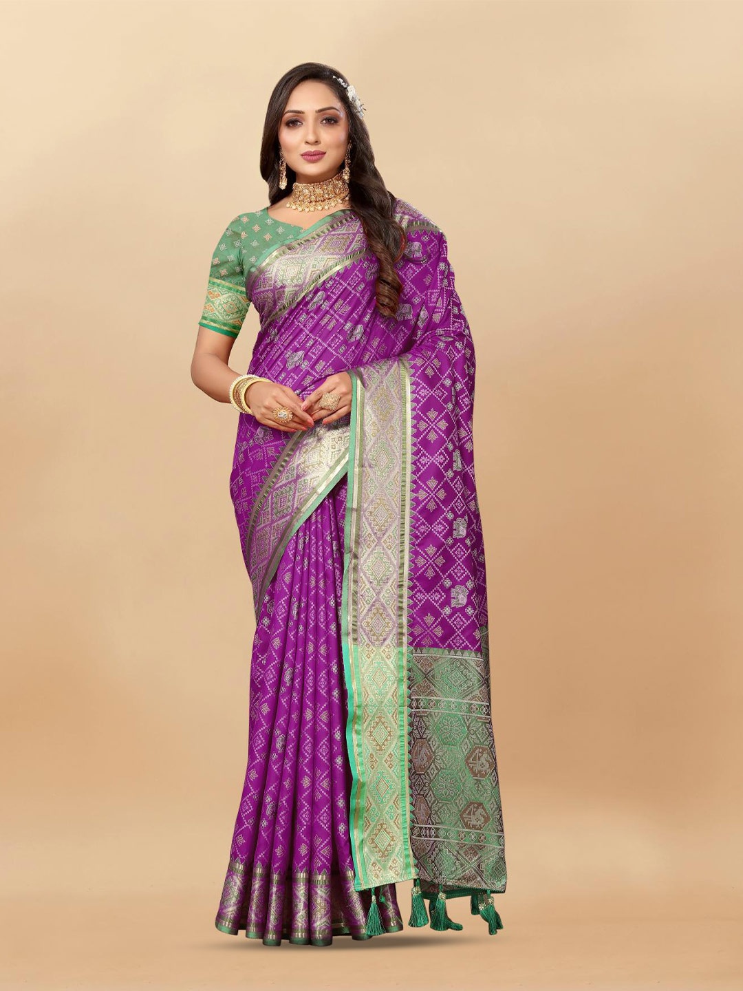 

PATIALAPICKS Bandhani Woven Design Zari Pure Silk Heavy Work Patola Saree, Purple