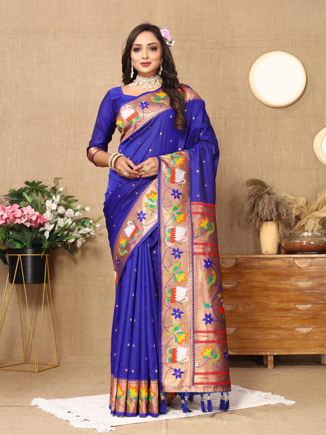 

PATIALAPICKS Woven Design Zari Pure Silk Paithani Saree, Blue