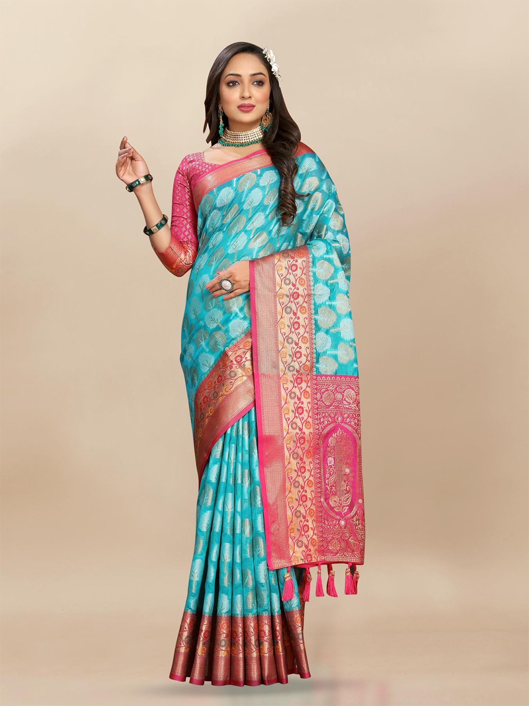 

PATIALAPICKS Floral Woven Design Zari Organza Paithani Saree, Blue