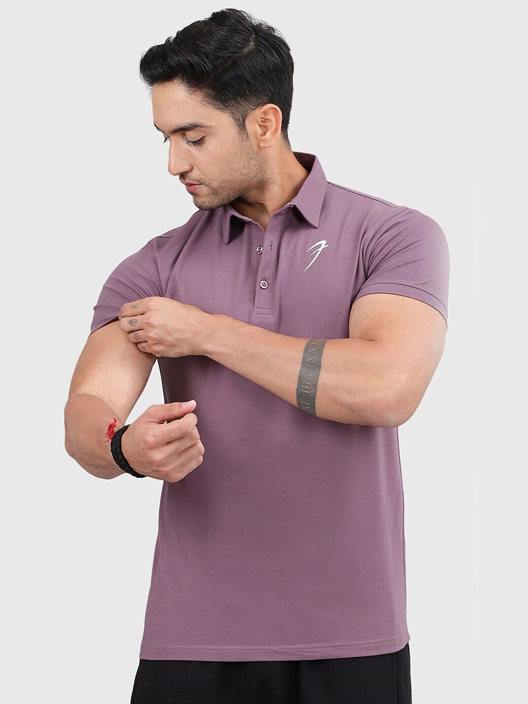 

FUAARK Polo Collar Short Sleeves Moisture Wicking Pockets Slim Fit Cotton T-shirt, Purple