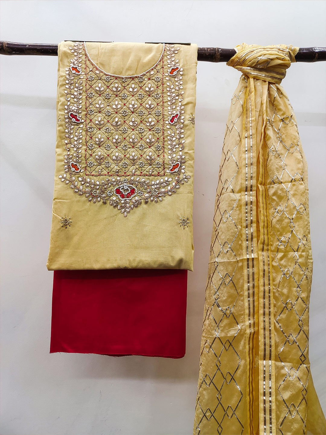 

MAHALASA Ethnic Motifs Embroidered Pure Cotton Unstitched Dress Material, Yellow