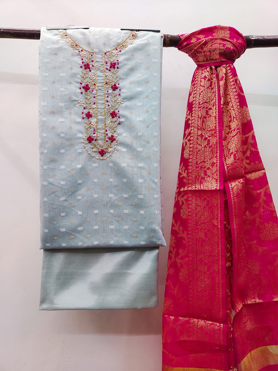 

MAHALASA Ethnic Motifs Embroidered Unstitched Dress Material, Blue