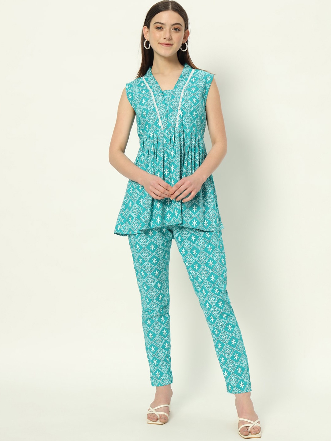 

Bachuu Ethnic Motifs Printed V-Neck Top With Trouser, Turquoise blue