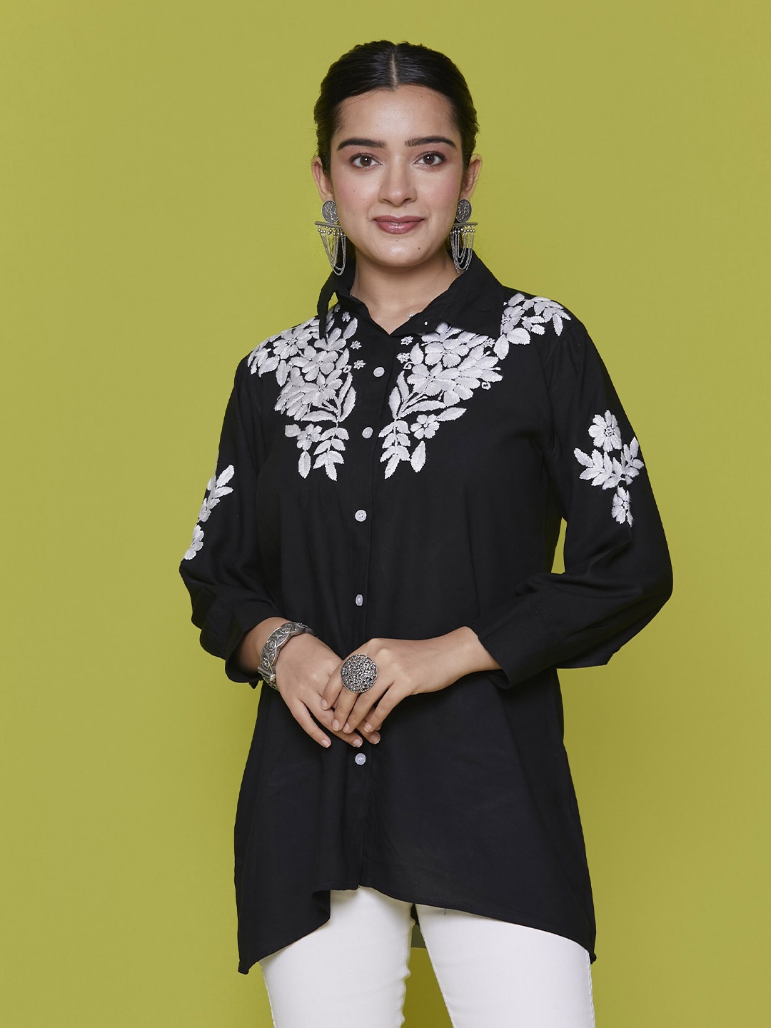 

House of Chikankari Floral Printed Spread Collar High-Low Casual Shirt, Black