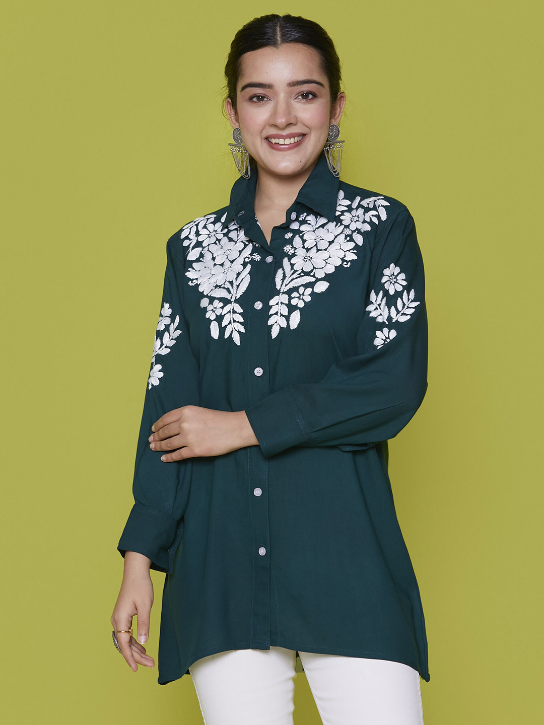 

House of Chikankari Floral Self Design Spread Collar Long Sleeves Casual Shirt, Green