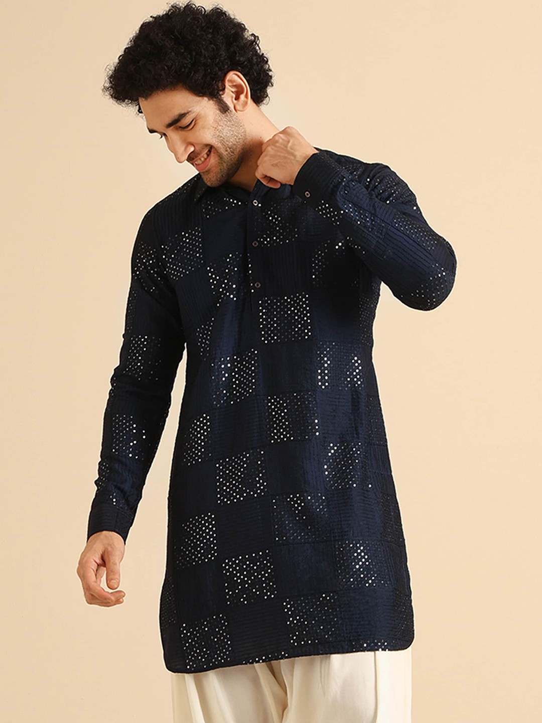 

KISAH Sequined Straight Kurta, Navy blue