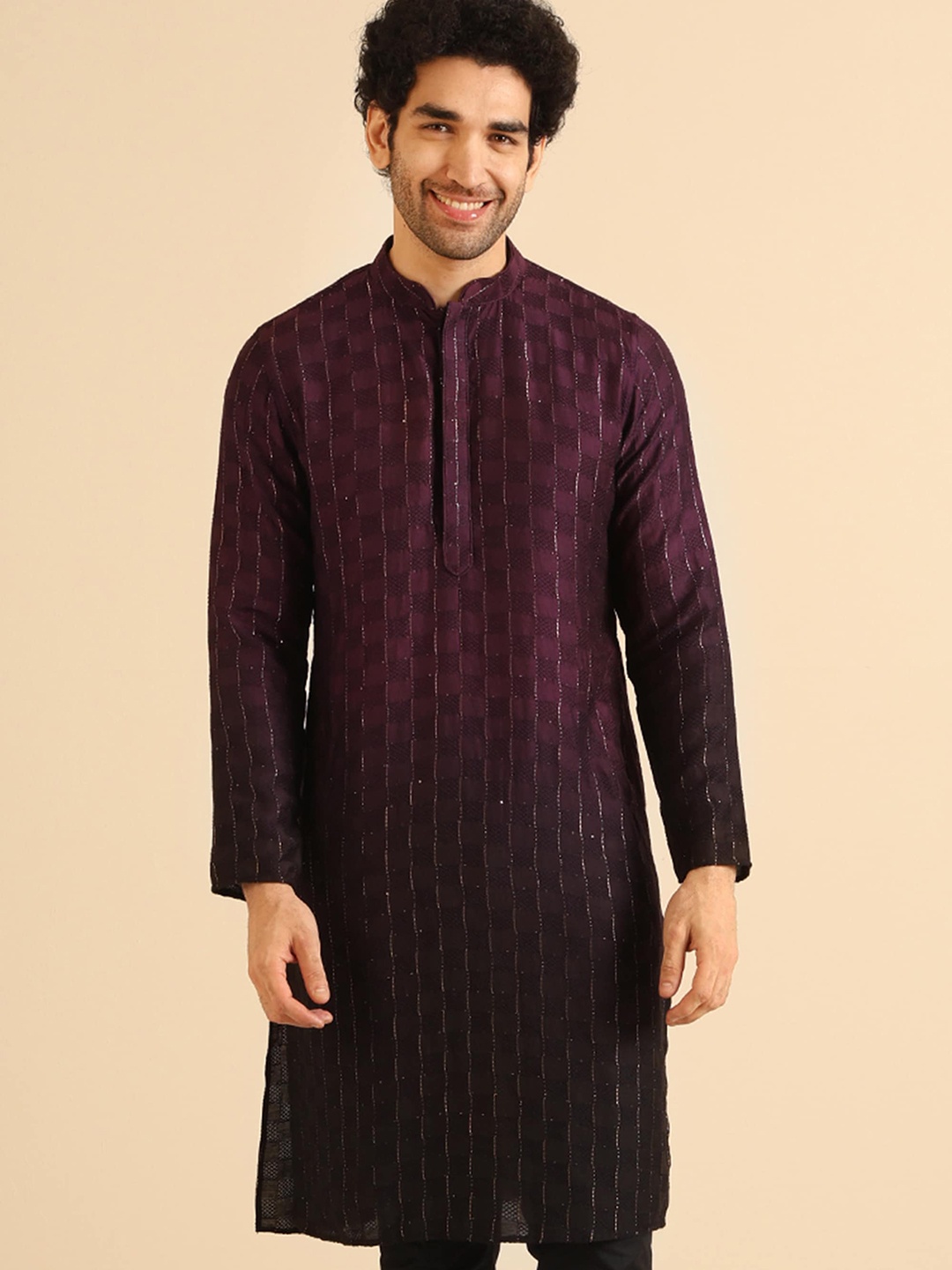 

KISAH Men Ombre Zari Regular Fit Kurta, Purple