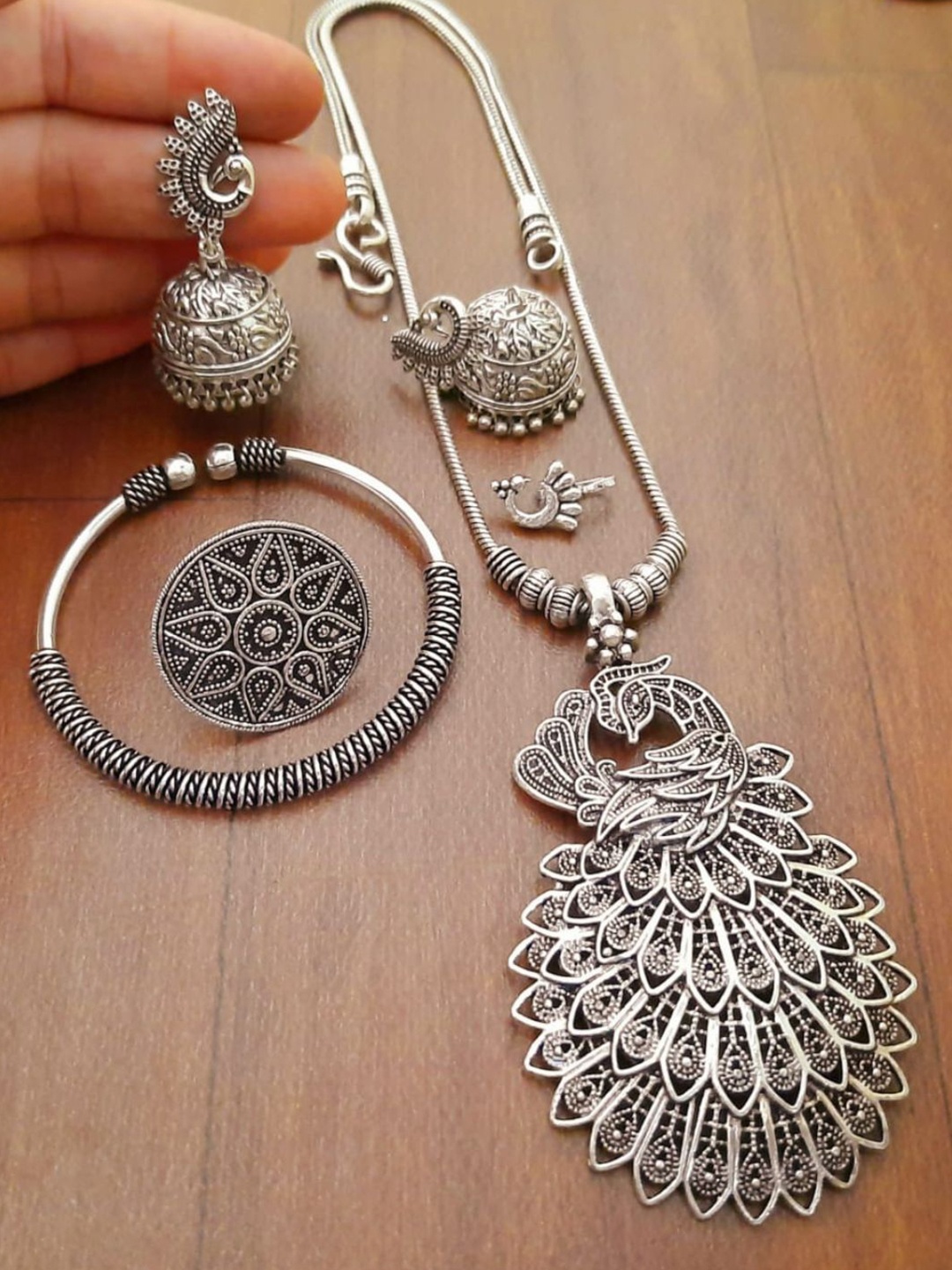 

Adc fashions Silver-Plated Necklace With Earrings & Bracelet Set
