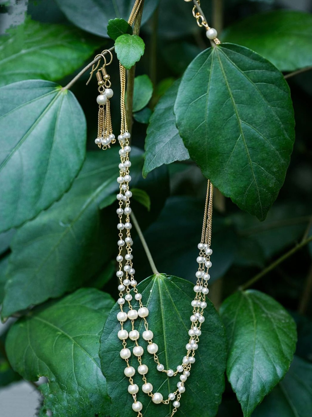 

Adc fashions Gold-Plated Artificial Beaded Layered Necklace With Earrings Set, White