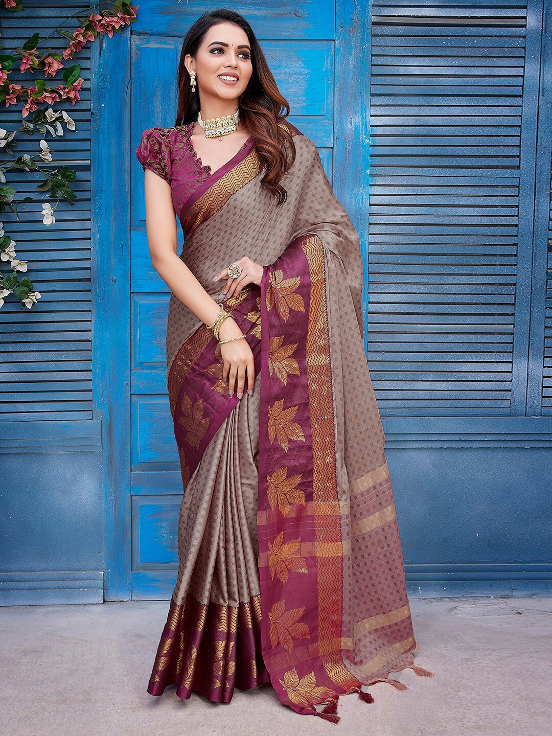 

Mitera Ethnic Motifs Zari Silk Cotton Banarasi Saree, Pink