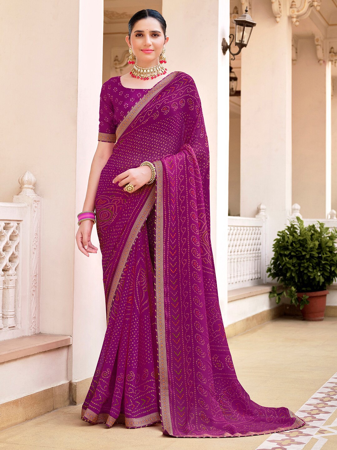 

Mitera Bandhani Printed Pure Chiffon Saree, Magenta