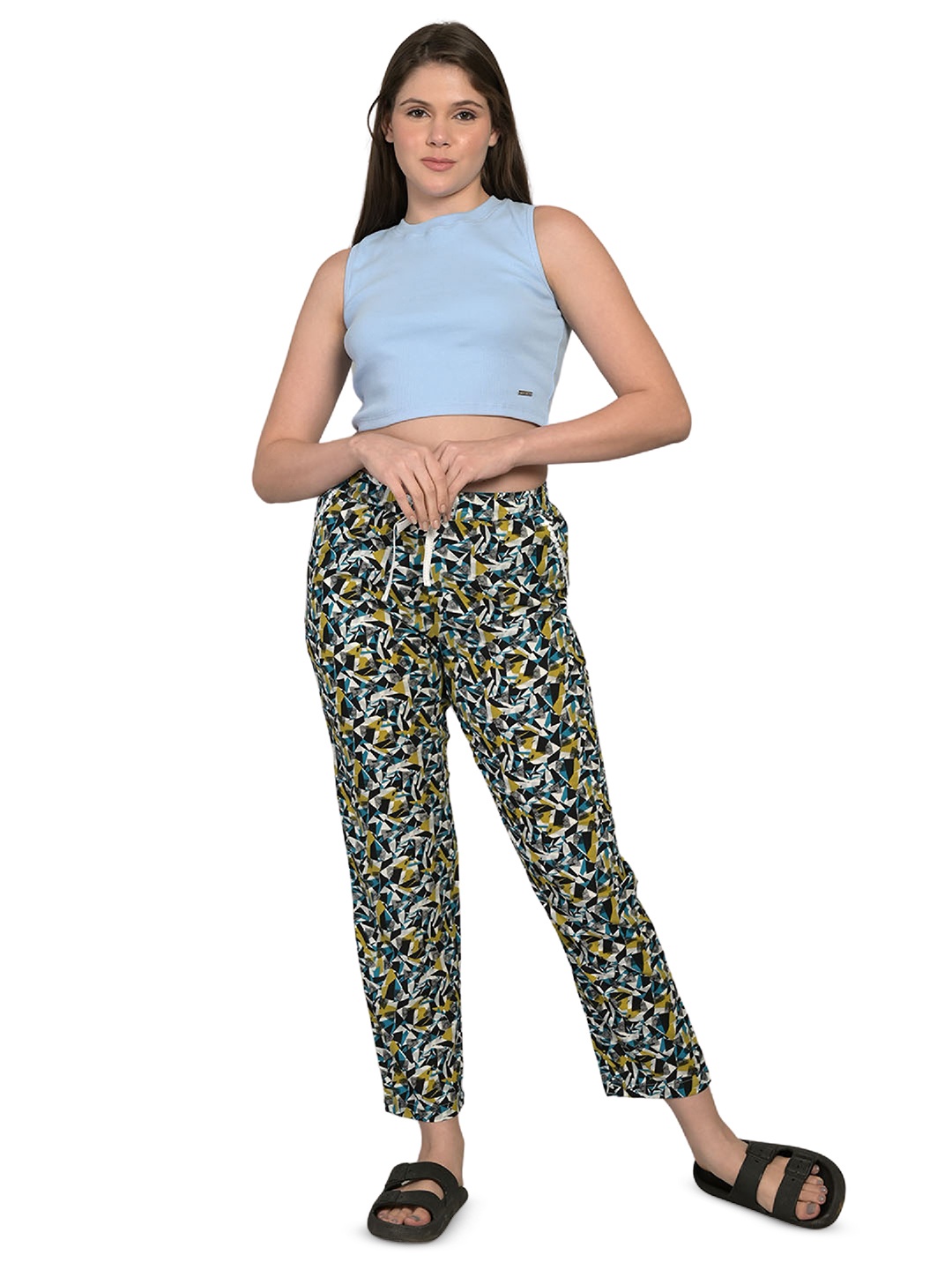 

MAYSIXTY Women Geometric Printed Lounge Pants, White