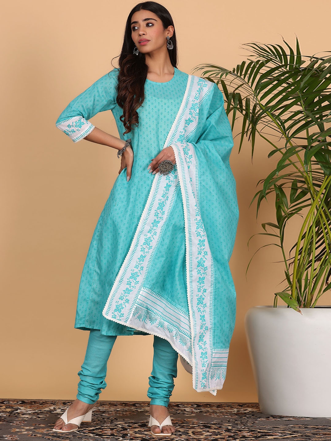 

KAANCHIE NANGGIA Floral Printed Pure Cotton A-Line Kurta with Trousers & Dupatta, Turquoise blue