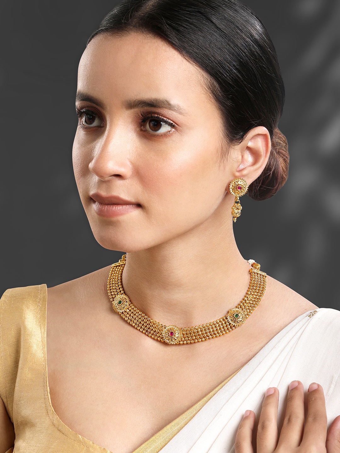 

Peora Gold-Plated Stone-Studded Jewellery Set