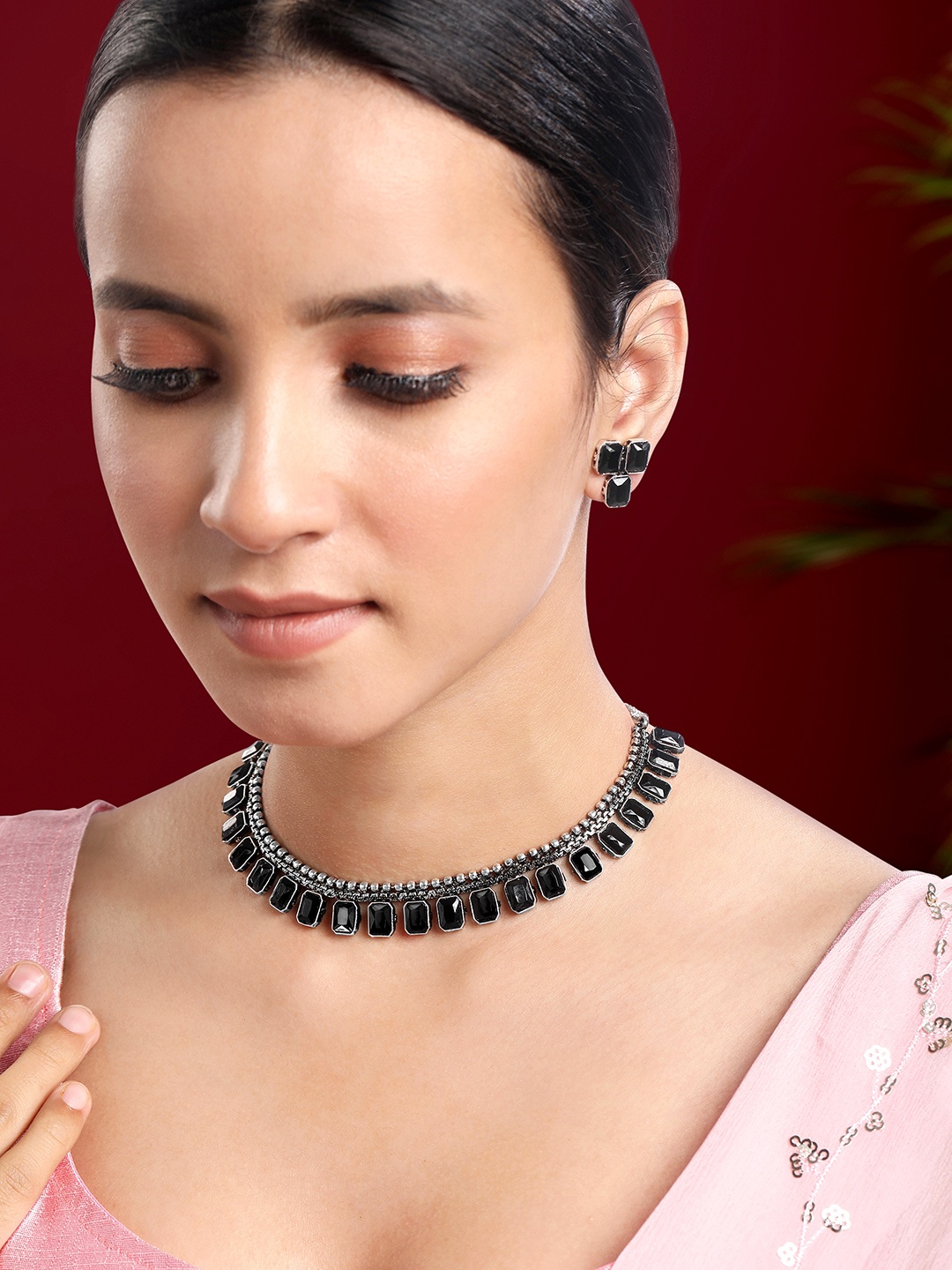 

Peora Silver-Plated Stone-Studded Jewellery Set
