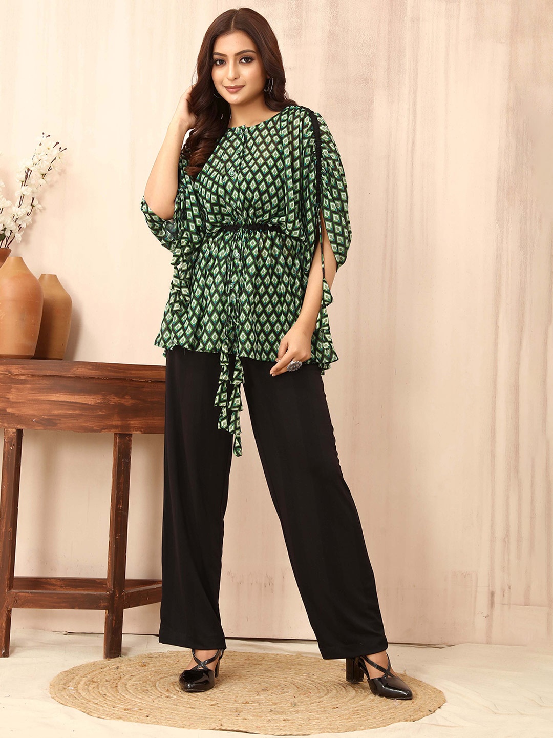

TWAM SUNDARA Print Georgette Kaftan Top, Green
