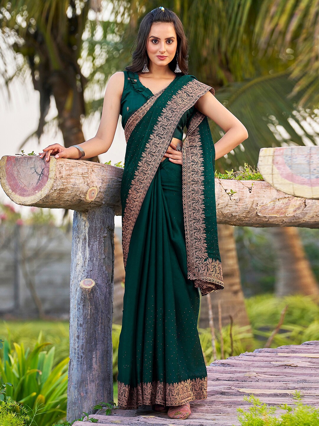 

Satrani Ethnic Motifs Beads and Stones Pure Chiffon Ikat Saree, Teal
