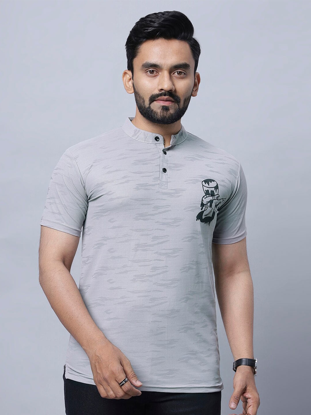 

N AND J Mandarin Collar Graphic Printed Casual T-shirt, Grey