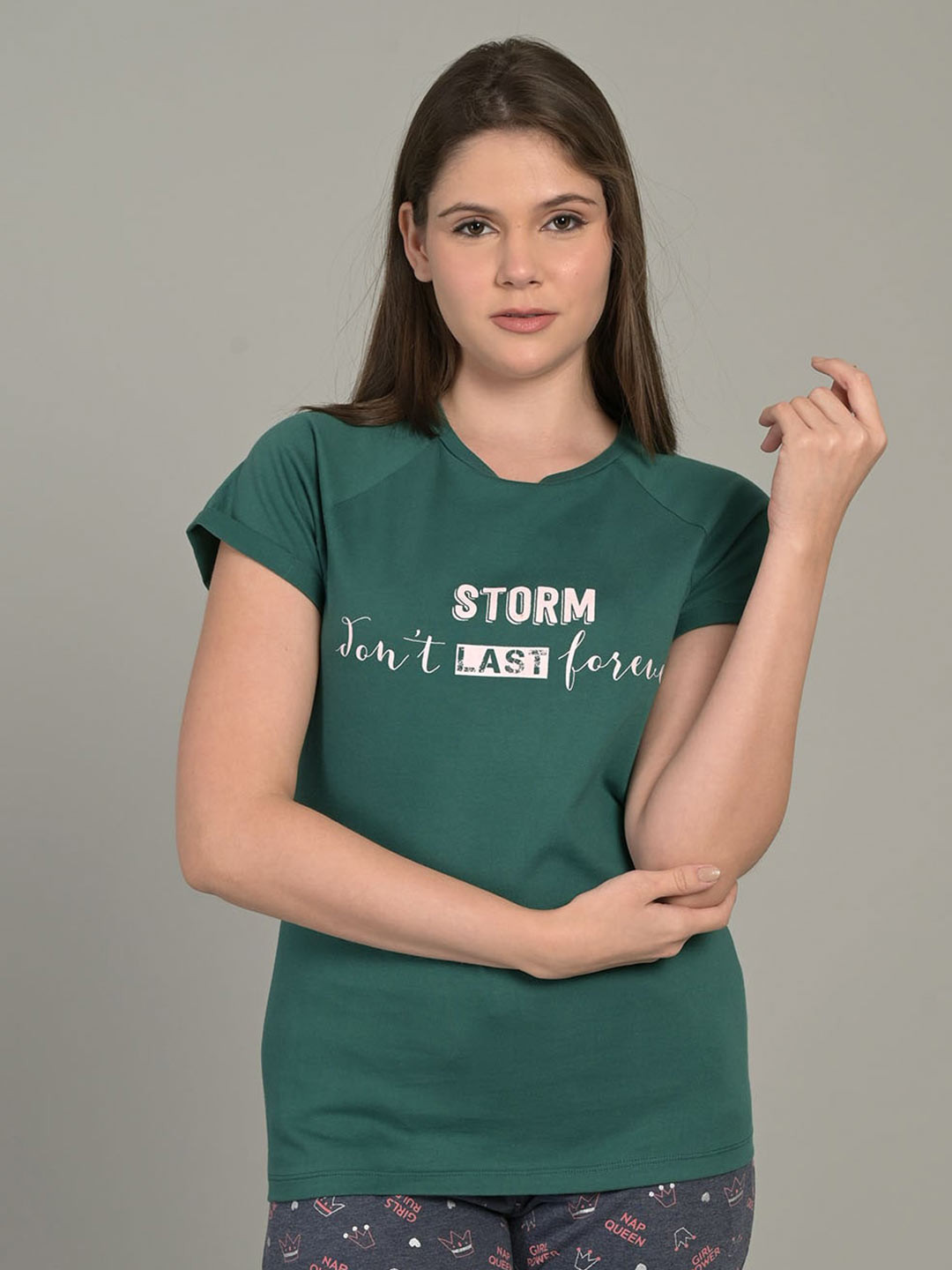 

MAYSIXTY Typography Printed Pure Cotton T-shirt, Green