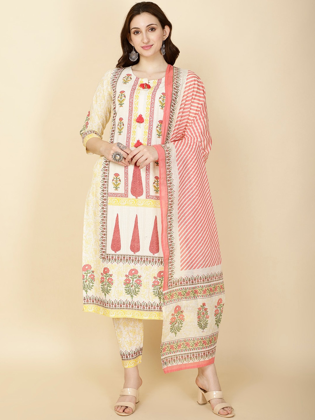 

Meena Bazaar Round Neck Floral Printed Regular Kurta Set, Cream