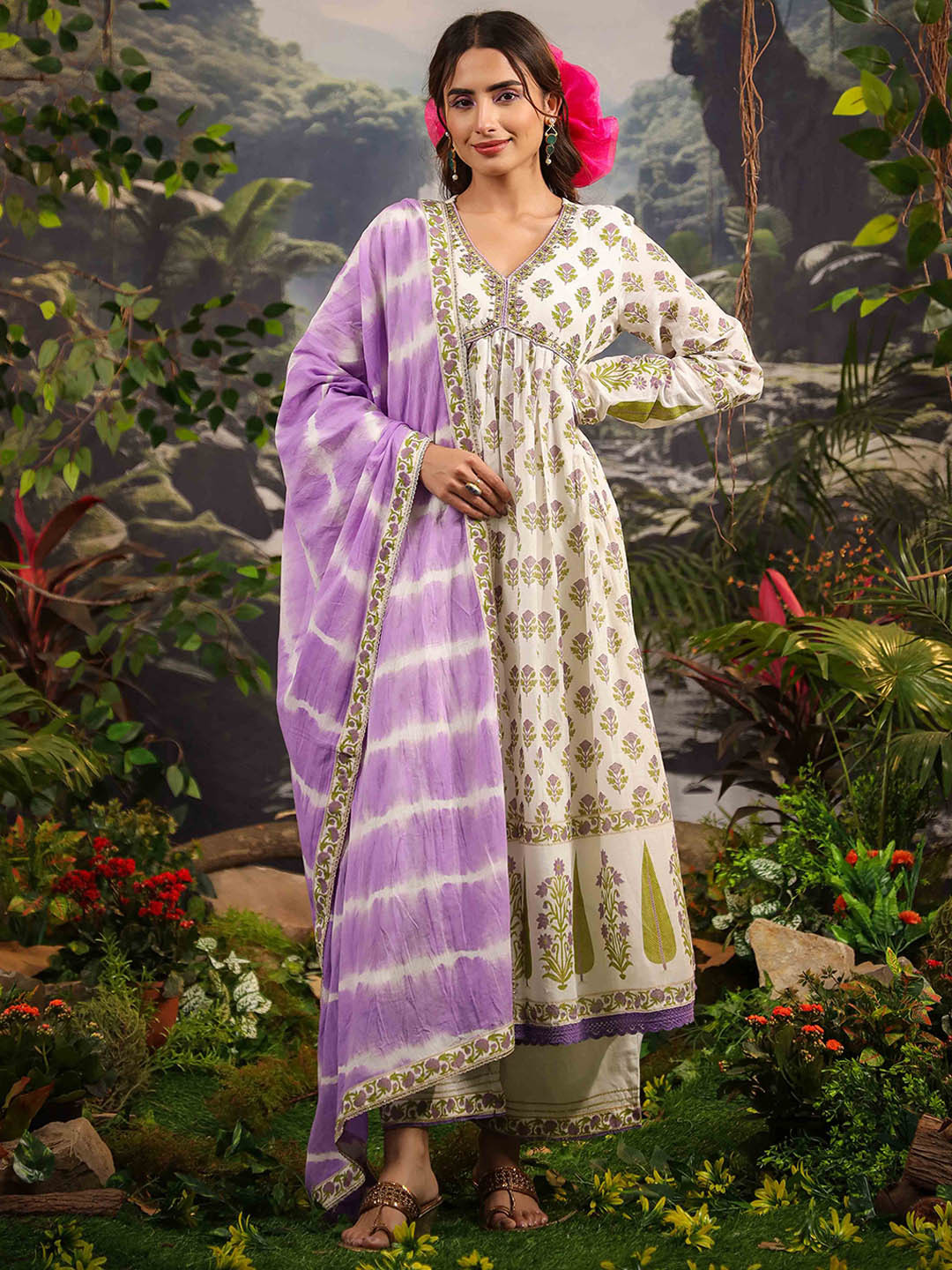 

Meena Bazaar Floral Printed Empire Kurta with Trousers & With Dupatta, Cream