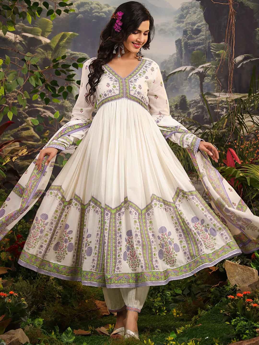 

Meena Bazaar Floral Printed Empire Kurta & Trousers With Dupatta, Cream