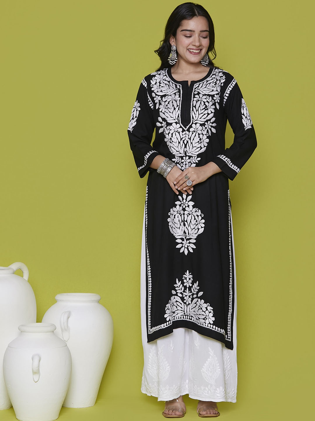 

House of Chikankari Ethnic Motifs Embroidered Straight Kurta, Black