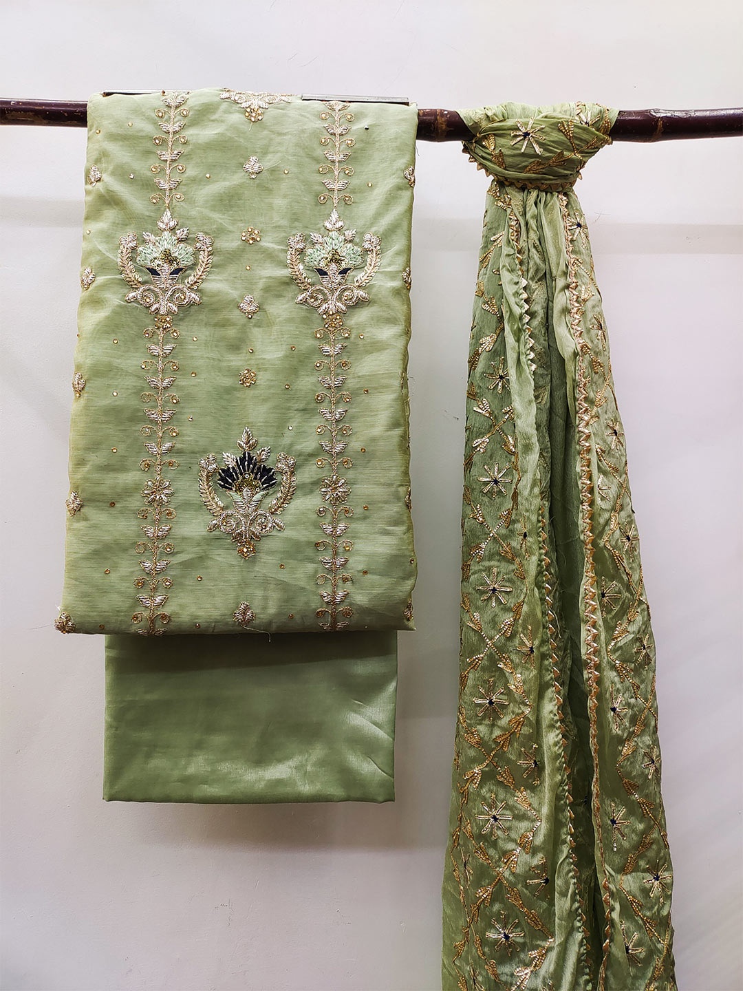 

MAHALASA Pure Cotton Unstitched Dress Material, Green