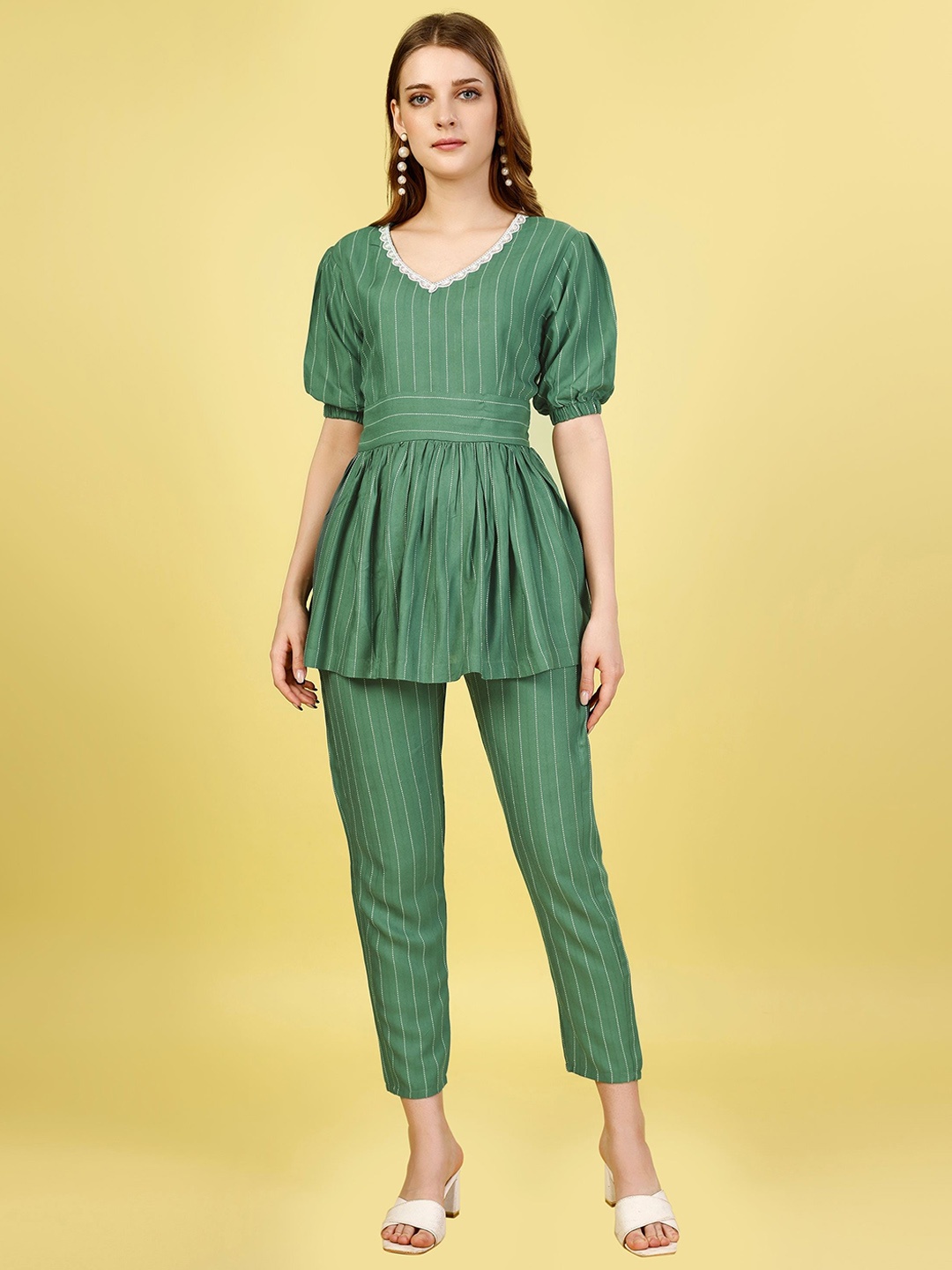 

Archittam Printed Top With Trousers Co-Ords, Teal