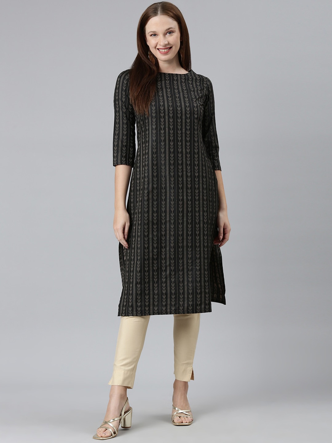 

KALINI Ethnic Motifs Embroidered Straight Kurta, Black