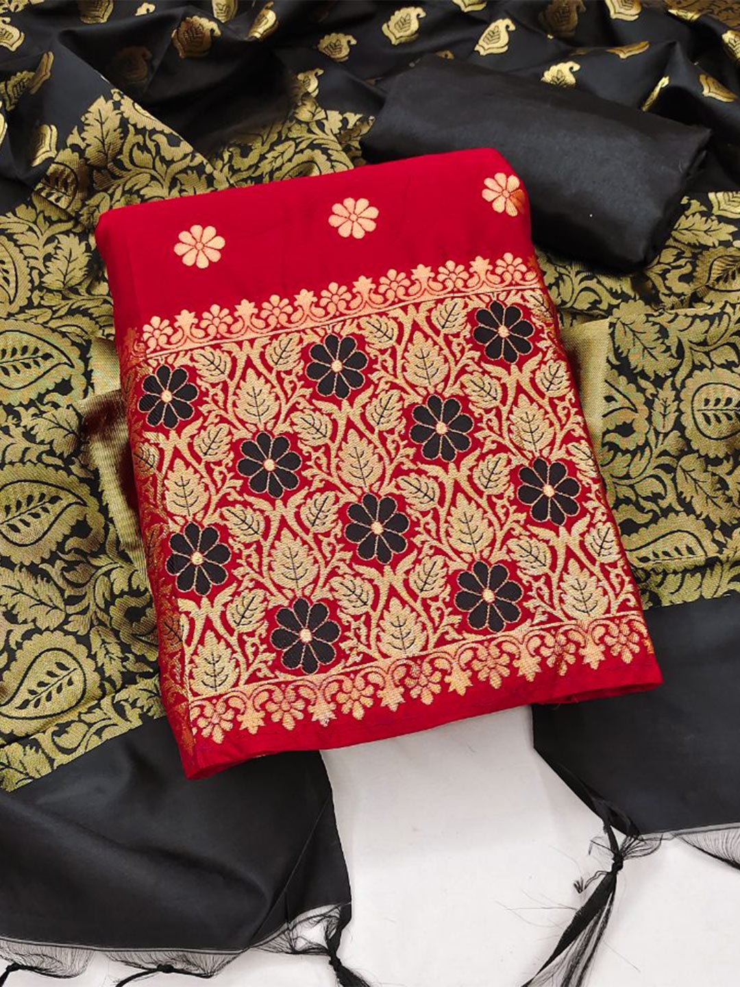 

MAHALASA Pure Cotton Unstitched Dress Material, Red