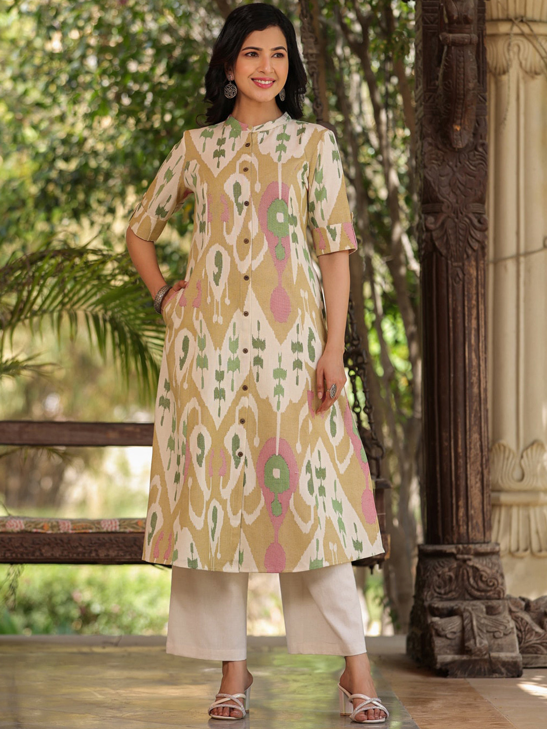 

PIROH Ethnic Motifs Printed Cotton Kurta, Brown