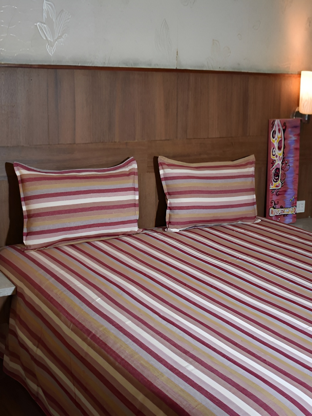 

Aura Burgundy & White Striped 120 TC Cotton Queen Bedsheet With 2 Pillow Covers