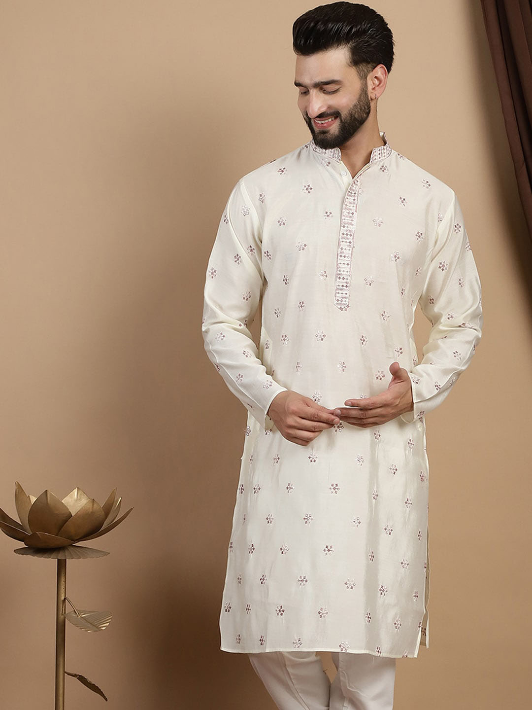 

Anouk Floral Cotton Silk Mandarin Collar Kurta, Cream