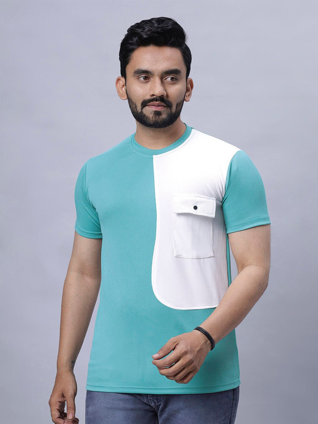 

N AND J Colorblocked Round Neck Pockets Cotton T-shirt, Teal